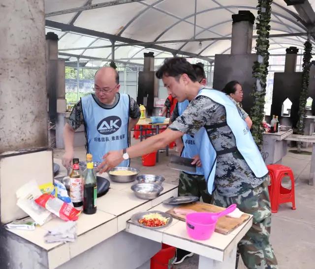 施軍 財務總監(jiān) 施軍 財務總監(jiān)